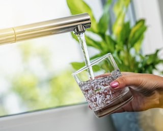 Вдвічі зріс тариф на воду у Києві: скільки тепер коштує кубометр