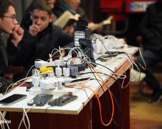 Вимикають світло не за графіком і чому не треба постійно дзвонити в ДТЕК: пояснення YASNO
