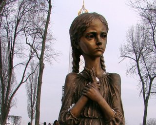Парламент Португалии признал Голодомор геноцидом украинского народа
