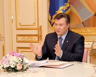 Янукович хочет резиденцию в замке