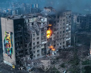 "Консервативная оценка": взятие Бахмута обошлось России в 60 тысяч убитыми и ранеными, — СМИ