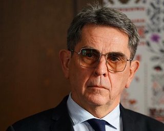 Емец хочет отсрочить второй этап медреформы на три месяца