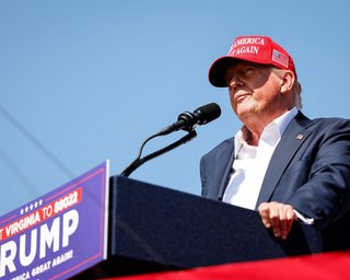В ЕС готовят стратегию, чтобы противостоять Трампу, если тот снова стане президентом США, – FT