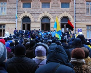 Черновицкий горсовет распустил исполком и избрал нового секретаря