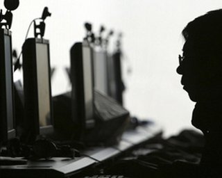 СБУ возбудила два дела из-за хакерских атак на сайты во время выборов