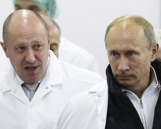 Обвинения против компании "повара Путина" американский суд оставил в силе