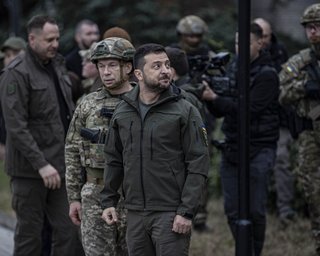 Детальный план действий на 2024 год: Зеленский рассказал, что ждет от Сырского