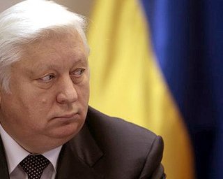 Пшонка: Уголовное дело в отношении Кучмы расследовано