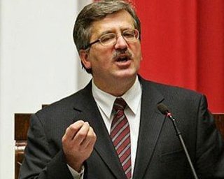 Польша поможет Украине с планом реформ, - Коморовский