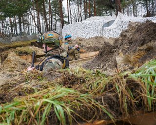 40-километровая буферная зона: генерал объяснил, почему ВСУ опасно уходить с Донбасса (видео)