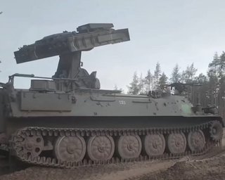 FPV-дрон знищив ЗРК "Стрела-10" під Бахмутом: яких ще втрат зазнав ворог (відео)
