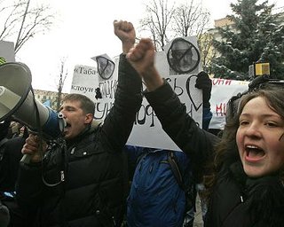 У Табачника назвали провокацией завтрашний протест студентов