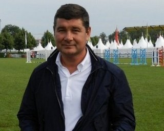 Онищенко официально купил Арсенал