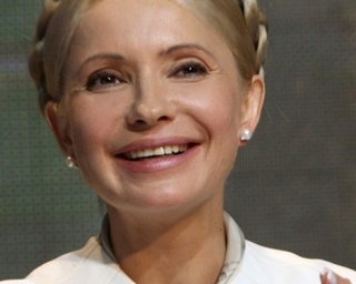Тимошенко пообещала места в списке своим сторонникам с улицы