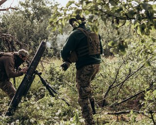 "Лізуть, як скажені": в Авдіївці піхота ЗС РФ активно штурмує під прикриттям бронетехніки