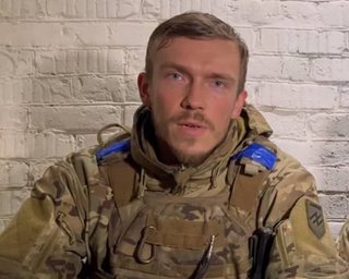 Командир "Азова" й інші захисники Маріуполя вийшли на зв'язок зі своїми сім'ями з полону