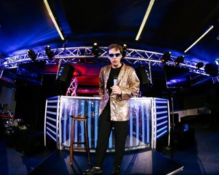 Известный комик "наехал" на артистов, которые молчат о "пленках Миндича"
