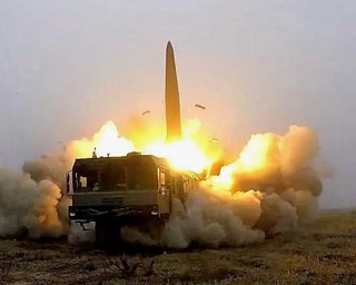 ВС РФ могли впервые запустить модифицированный "Искандер-М" на 800 км: какие угрозы, — военкор