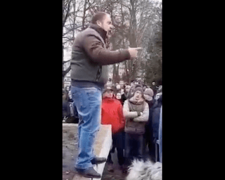 "Послал оккупантов вслед за кораблем". Мэра Конотопа ответил на предложение сдать город (видео)