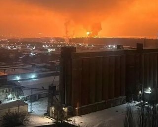 "Введен режим чрезвычайного положения": дроны атаковали российский Таганрог, — росСМИ (видео)