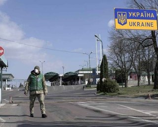 "Продолжается блокирование": пограничники предупреждают о сложностях на границе со Словакией