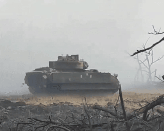 Дуель Bradley з Т-90 "Прорив" під Степовим: 47-а бригада показала екіпаж ЗСУ (фото)