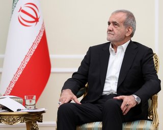 Иран заявил о готовности прекратить обстрелы Ближнего Востока, но впоследствии атаковал Дубай (видео)