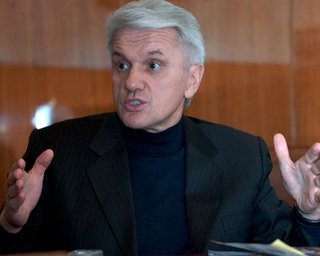 Литвин не исключил введения чрезвычайного положения из-за гриппа