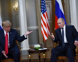 Вместо санкций получил саммит на Аляске: что известно о встрече Трампа и Путина