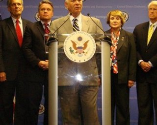 Хельсинская комиссия США надеется на скорое освобождение Тимошенко