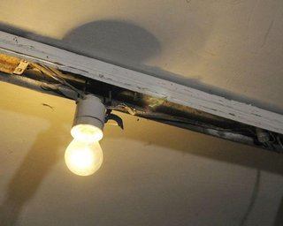 Поки інші були по 13-15 годин без світла: у Житомирі ігнорували вказівки "Укренерго" (відео)