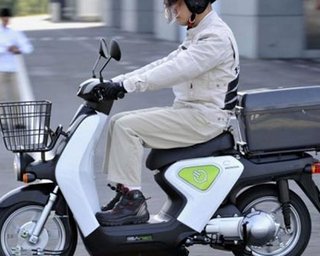 Honda представила прототип электромотороллера