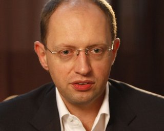 Фронтовые руины. Forbes выяснил, что хотят построить из остатков партии Яценюка