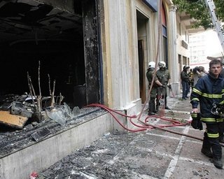 Взрыв в Афинах: погиб советник министра общественного порядка