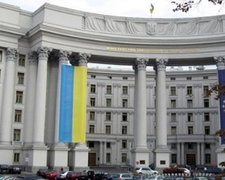 МИД не будет направлять ноту протеста в Москву из-за Лужкова
