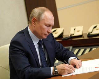 Візит глави ЦРУ до Москви: Путін підписав три засекречені укази, — The Moscow Times
