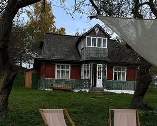 Украинец купил дом в Карпатах за $13 тысяч: внутри его ждал сюрприз (фото)