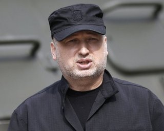 Турчинов предложил активнее искать врагов Украины для обмена на наших заложников