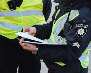 Чому українські водії не бояться штрафів за порушення ПДР — відповідь ексрадника глави МВС
