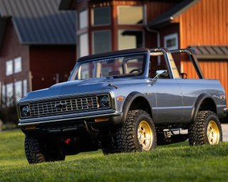 1160-сильный "Хулиган": старый Chevrolet Blazer превратили во внедорожного монстра (видео)