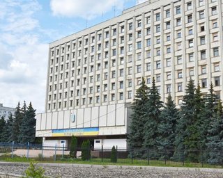 Центризбирком назвал победителей выборов мэра в Ужгороде, Славянске и Бердянске