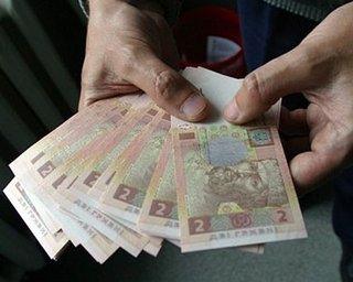 Минимальная зарплата будет почти 900 грн,- Тигипко