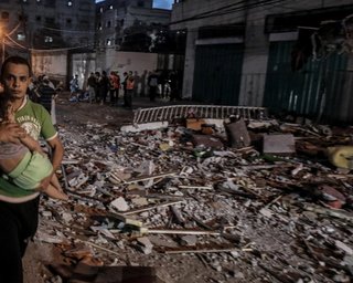 Самая влиятельная газета США The New York Times вышла с фотографиями убитых детей на первой странице