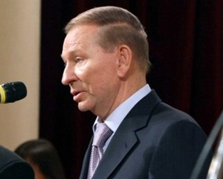 Кучма: столько томов за 10 лет, и это не Дюма