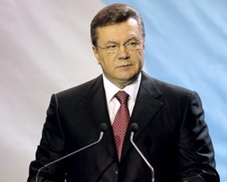 Янукович: скоро Украина будет искать спасения от Тимошенко