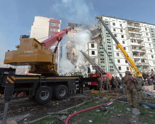 "Точно в цель": Минобороны РФ похвасталось обстрелом жилого дома в Умани (фото)