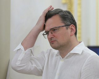 "Чому так повільно?": Кулеба закликав критиків контрнаступу ЗСУ "стулити пельку" (відео)