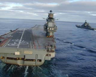Российский авианосец "Адмирал Кузнецов" отправляется домой