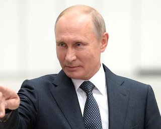 Путин назвал инцидент в Керченском проливе провокацией Порошенко
