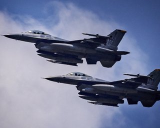 "Доведеться робити без F-16": ЗСУ можуть перемогти у війні й без винищувачів, — NYT
